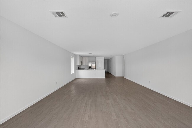 Building Photo - 3008 Calhoun Fls Dr