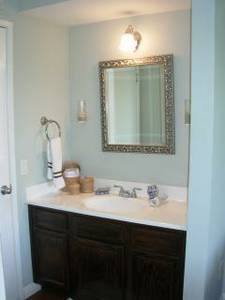 bathroom area - 40 Corniche Dr