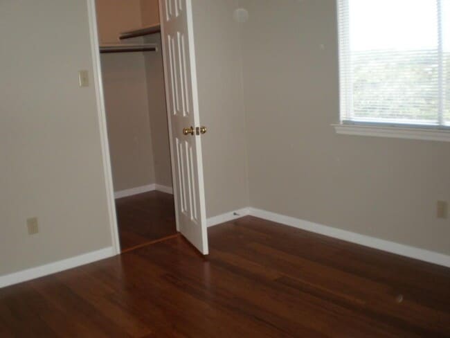 Building Photo - 5817 Taylor Draper Cove