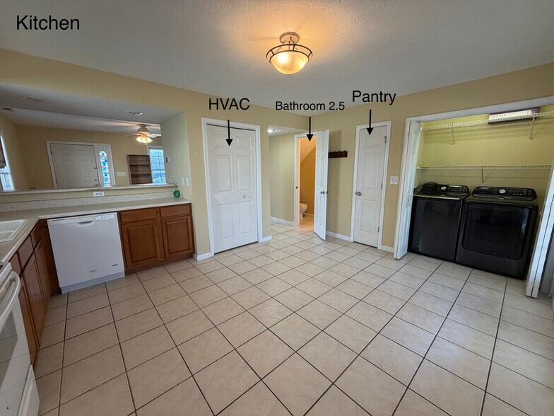 Building Photo - 1273 S Cobble Creek Cir