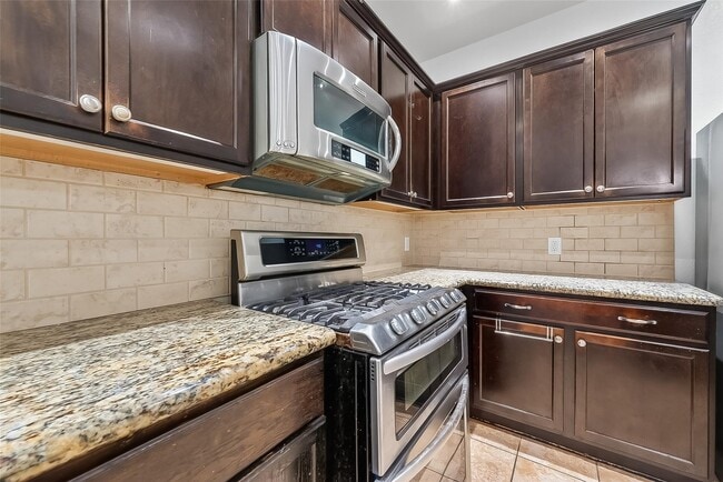 Building Photo - 9322 Limestone Ranch Ln