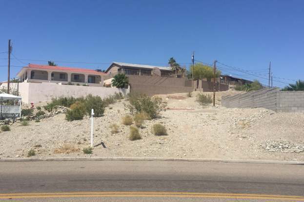 Building Photo - 2949 Sombrero Dr