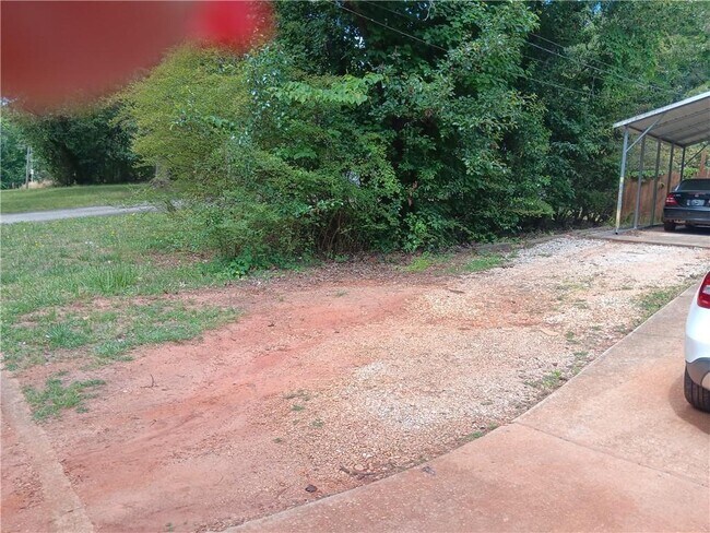 Building Photo - 30 Rainey Way