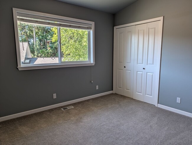 Building Photo - 200 Swinomish Dr