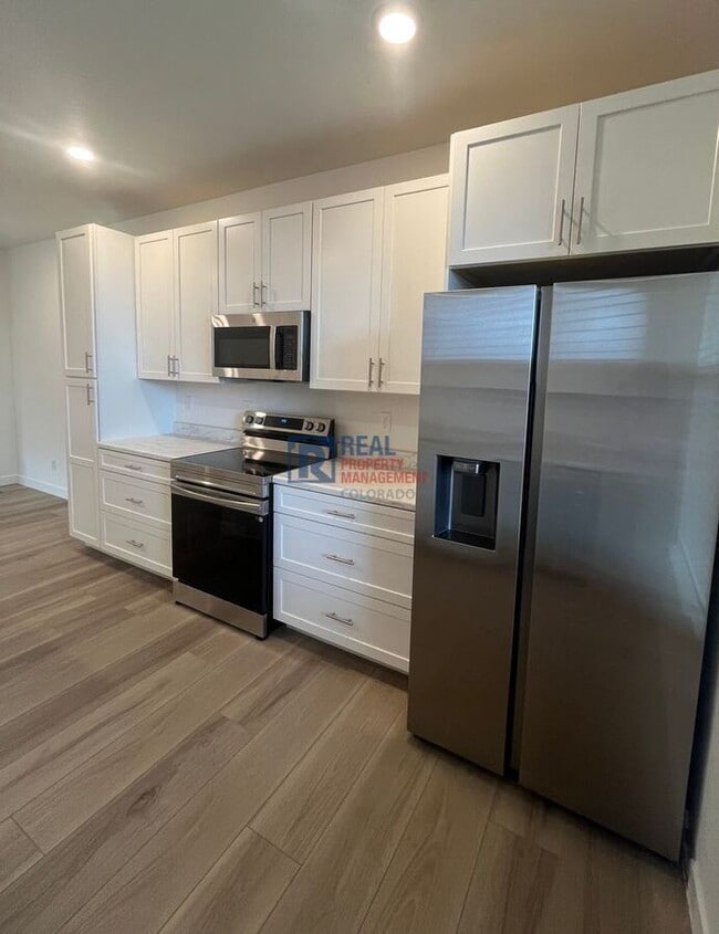 Building Photo - 1815 Myron Ct