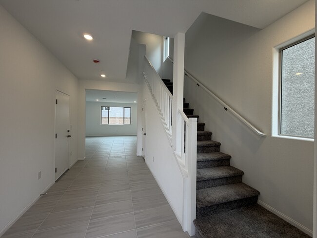 Building Photo - 7430 Pioneer Way