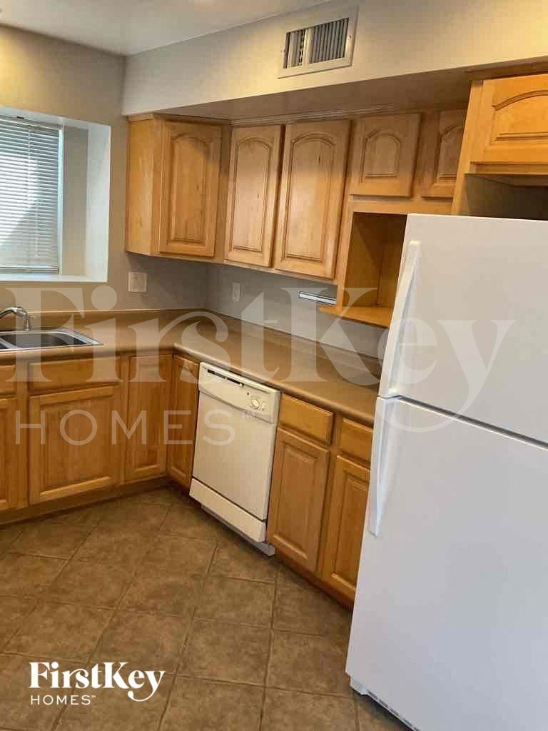 Building Photo - 19806 N 47th Ave