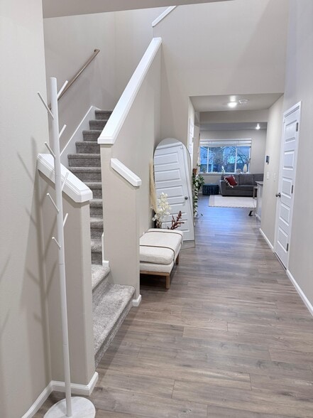 Building Photo - 7929 39th Pl NE