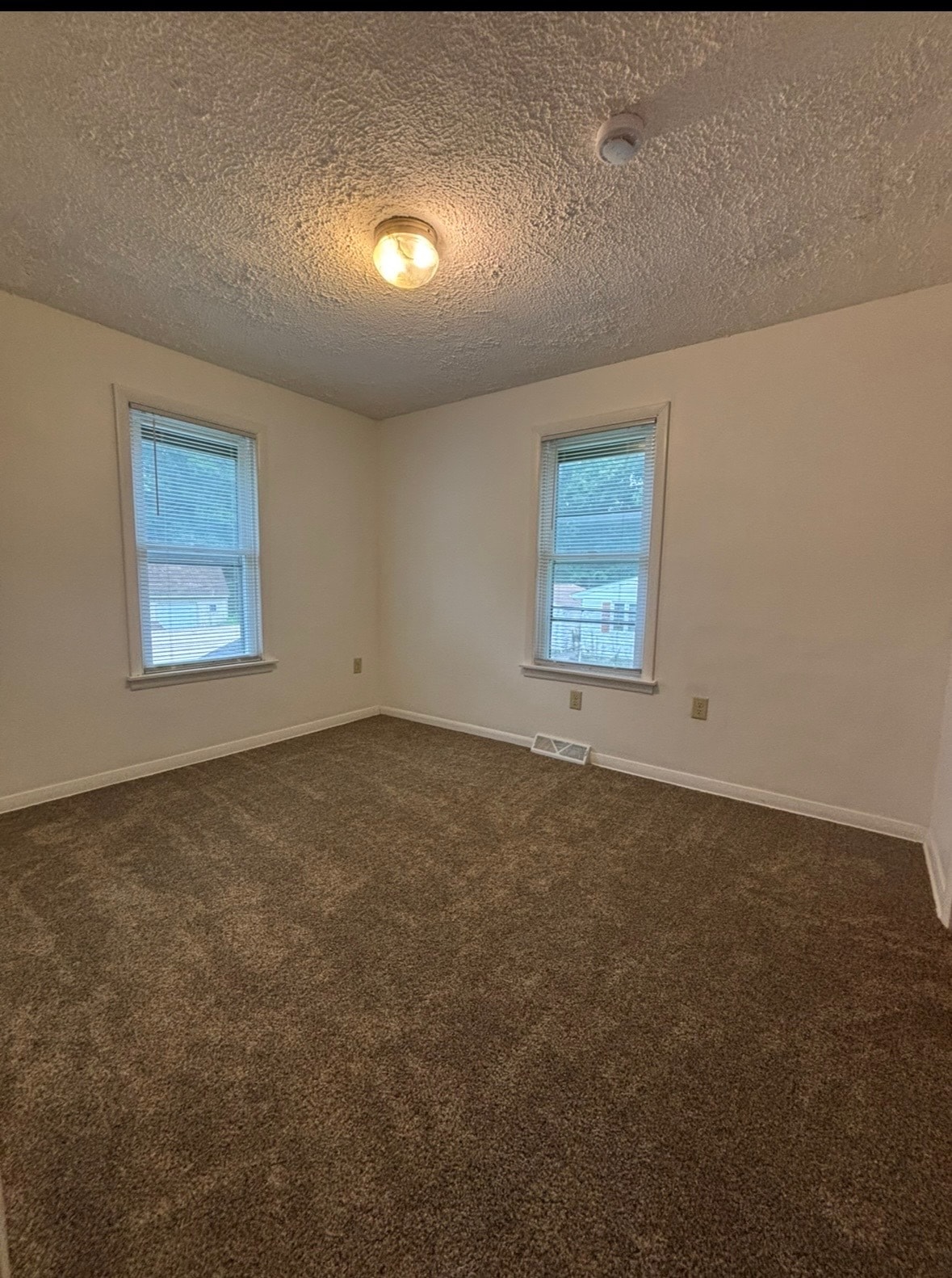 Bedroom #2 - 4440 La France St