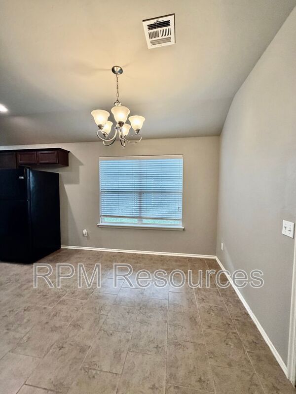 Building Photo - 2816 Cider Mill Ln