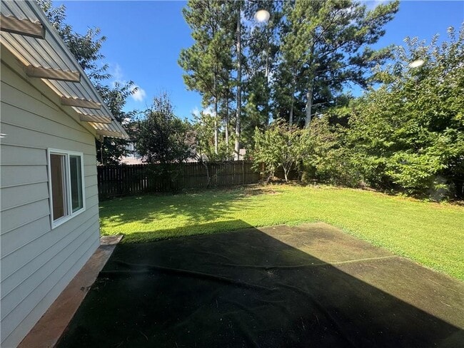 Building Photo - 4895 Evergreen Valley Way