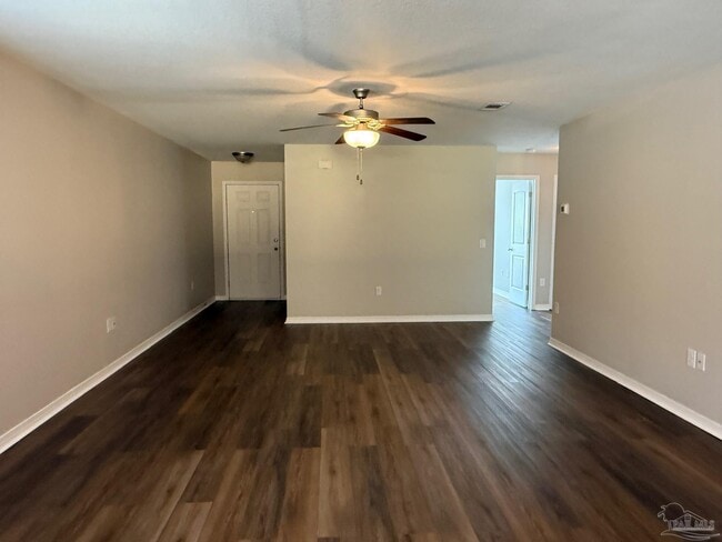 Building Photo - 10881 Chippewa Way