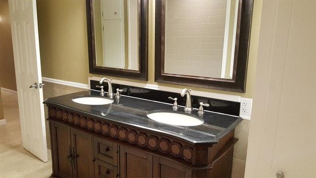 Building Photo - 705 Alabama St