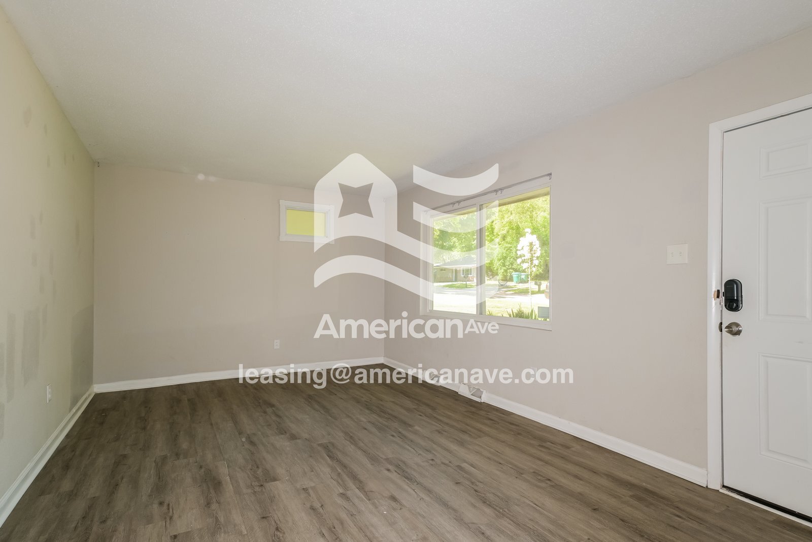 Building Photo - 10156 Ventura Dr