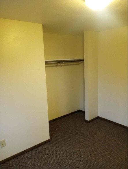 Building Photo - 541 Clement St
