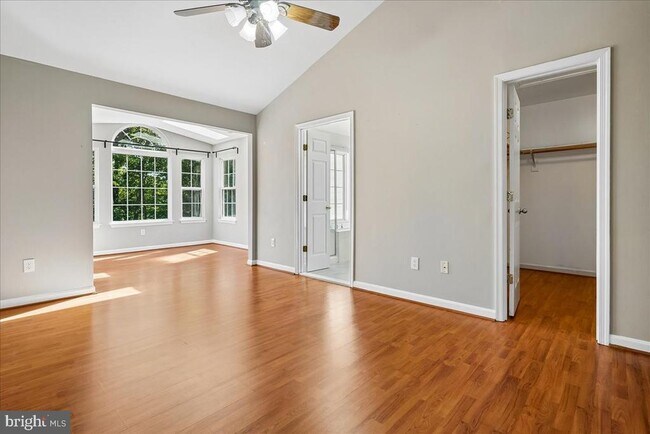 Building Photo - 3802 Koval Ln