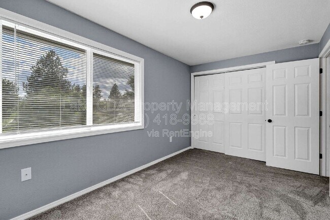 Building Photo - 1423 E Lunceford Ln