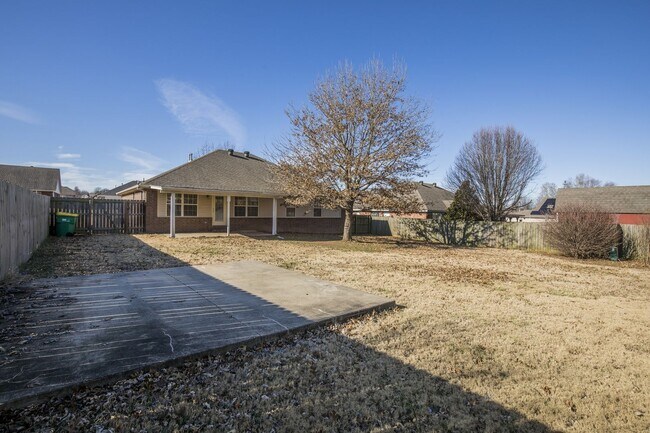 Building Photo - ***195 Hailey Drive***