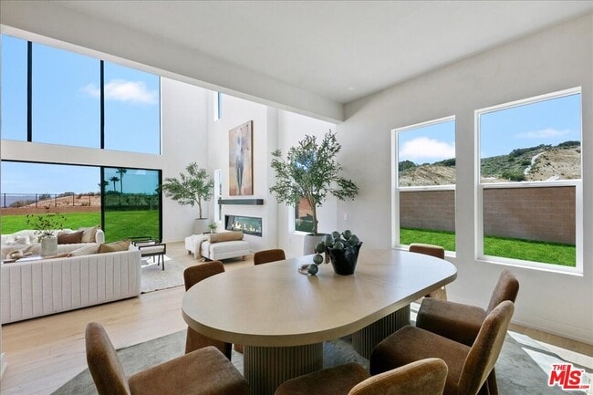 Building Photo - 22810 Seaqua Cir
