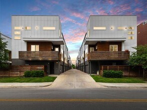 Building Photo - 1510 N Washington Ave