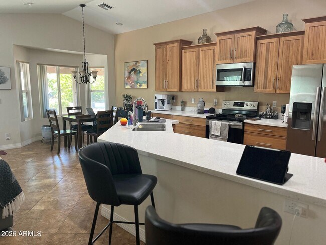 Building Photo - 1383 E Butler Cir