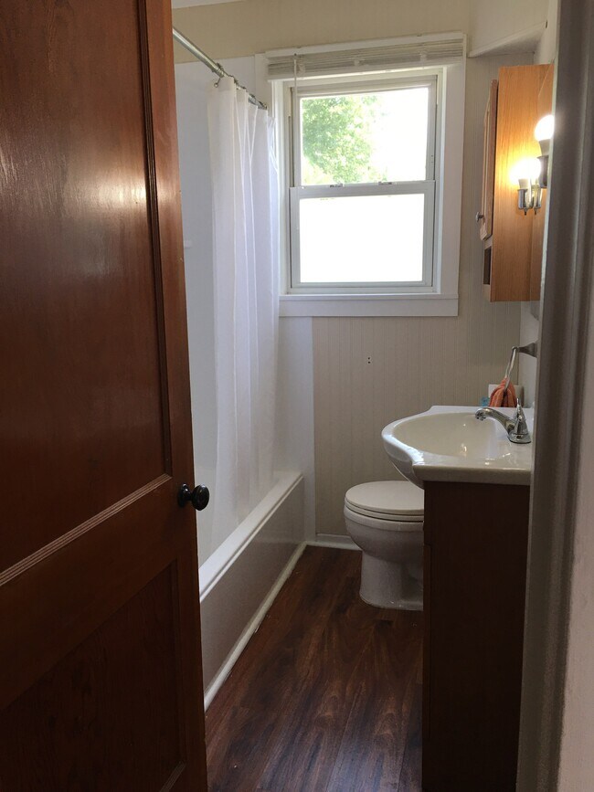 Tub with shower - 6004 Old Capitol Trl