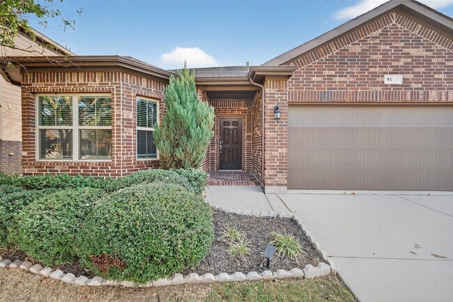 Building Photo - 1928 Velarde Rd