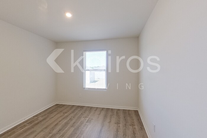 Building Photo - 2826 Jordan Ave