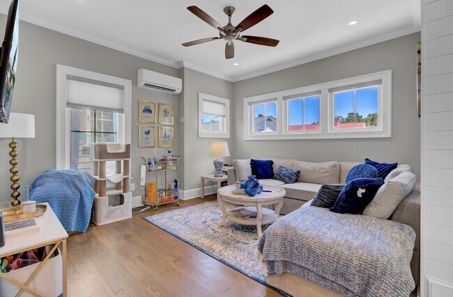 Building Photo - 315 Ashley Ave