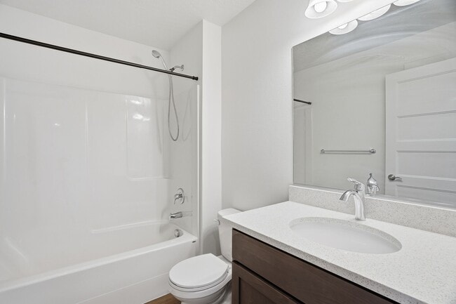 Building Photo - 1506 N Michigan Ln