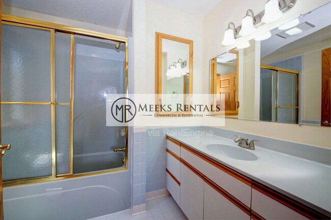 Building Photo - 30 Bridlewood Rd