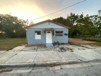 Building Photo - 131 B St