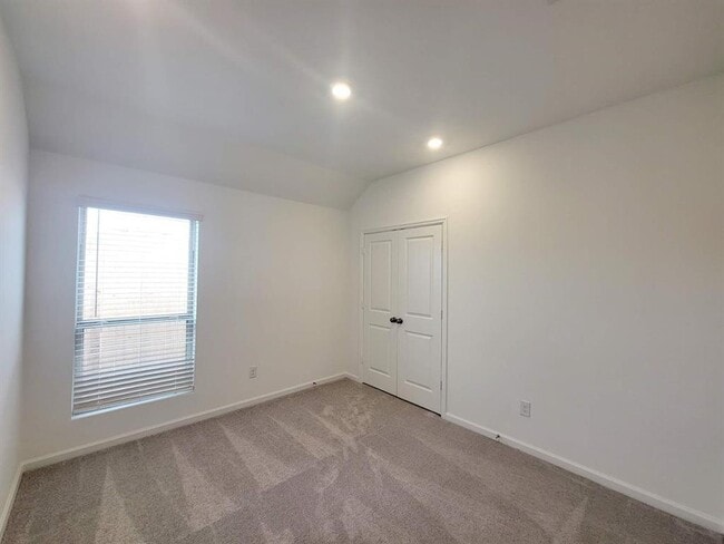 Building Photo - 30326 Centipede Grv Ln