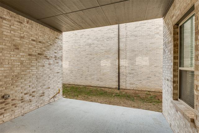 Building Photo - 4592 Refugio Dr