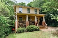 Building Photo - 145 Hillside St