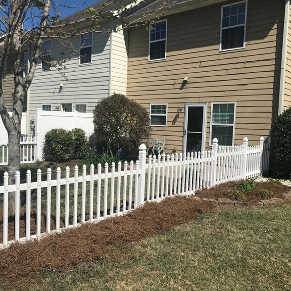Building Photo - 6490 Whitebeam Trl