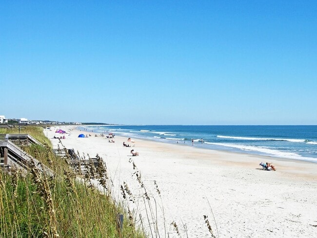 Building Photo - Summerhouse 310