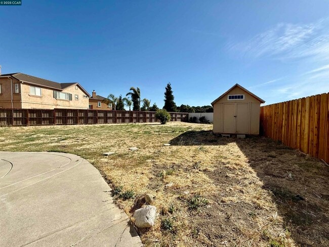 Building Photo - 4431 Meadow Valley Cir