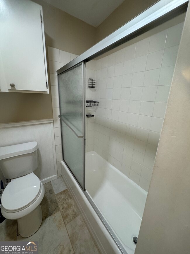 Building Photo - 105 Mechanic St SE