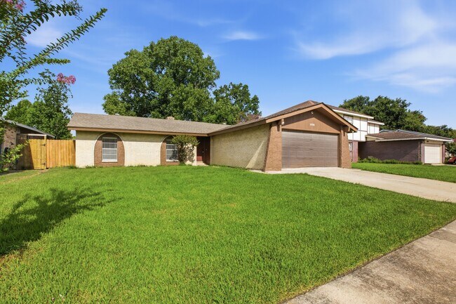 Building Photo - 10506 Stockman Ln