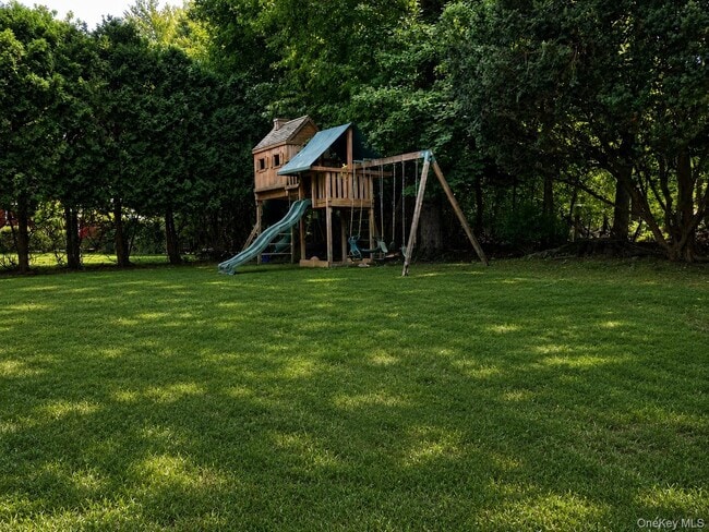 Building Photo - 264 Ehrhardt Rd