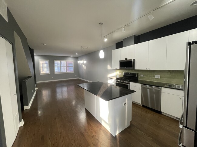 Massive Open Layout/Concept - 630 W 16th St