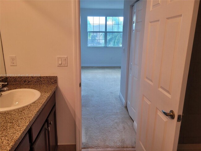 Building Photo - 863 SW 147th Ave