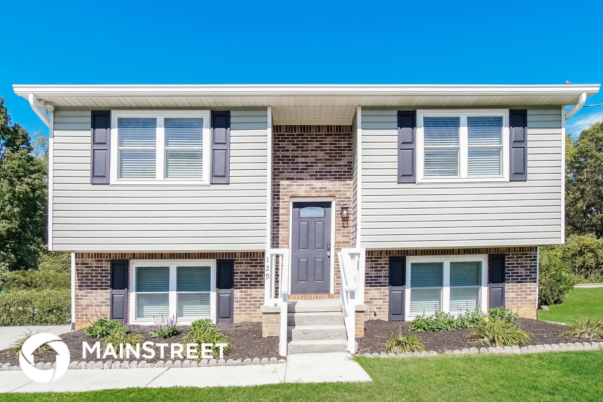 Building Photo - 129 Longvale Dr