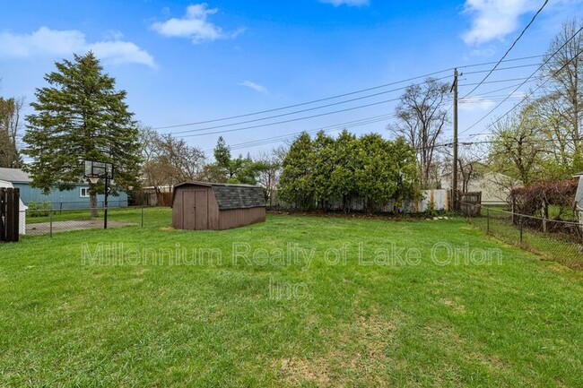 Building Photo - 5394 Drayton Rd