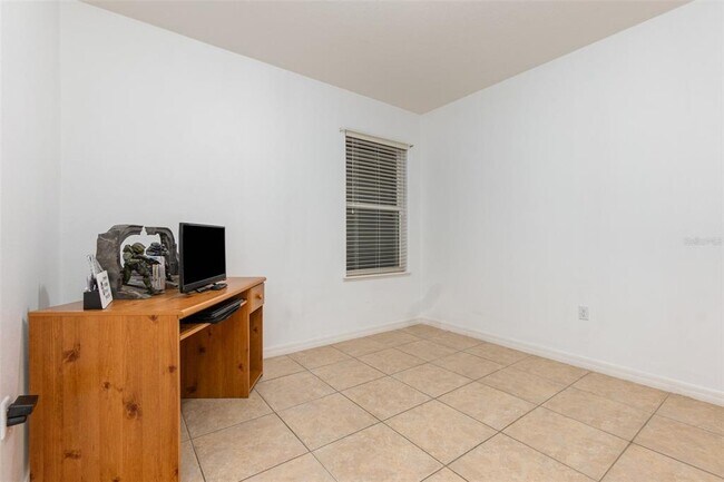 Building Photo - 1569 Tamarind Rd