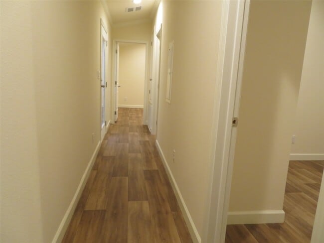 Building Photo - 2712 Bering St