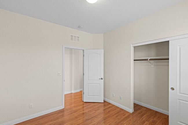 Building Photo - Beautiful West Vegas Home With Next Gen Suite