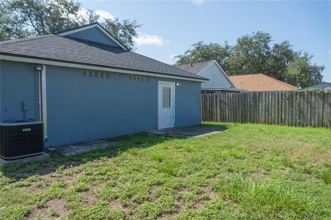 Building Photo - 1851 Falling Star Ln