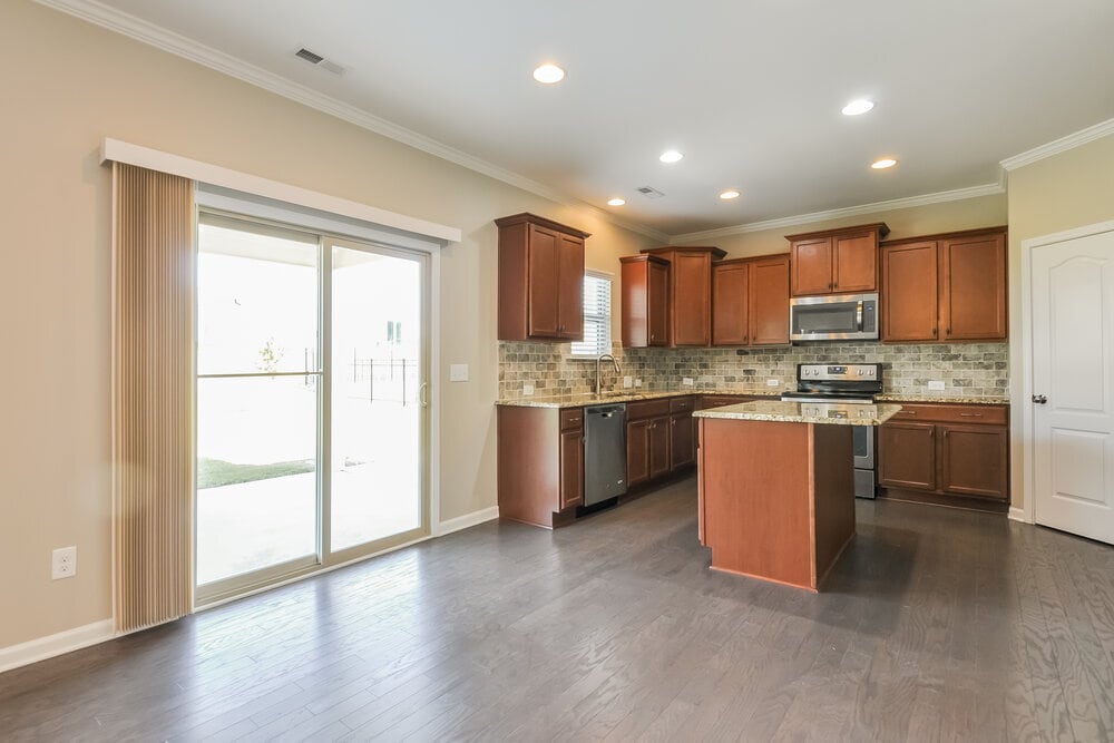 Building Photo - 61 Chinaberry Dr